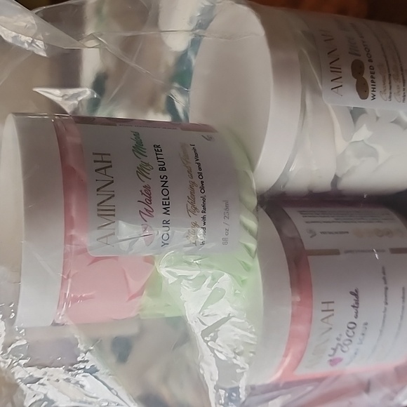 Aminnah Body Care Bundle of 3 – Sugar Scrub & Whipped Butters - Picture 5 of 5